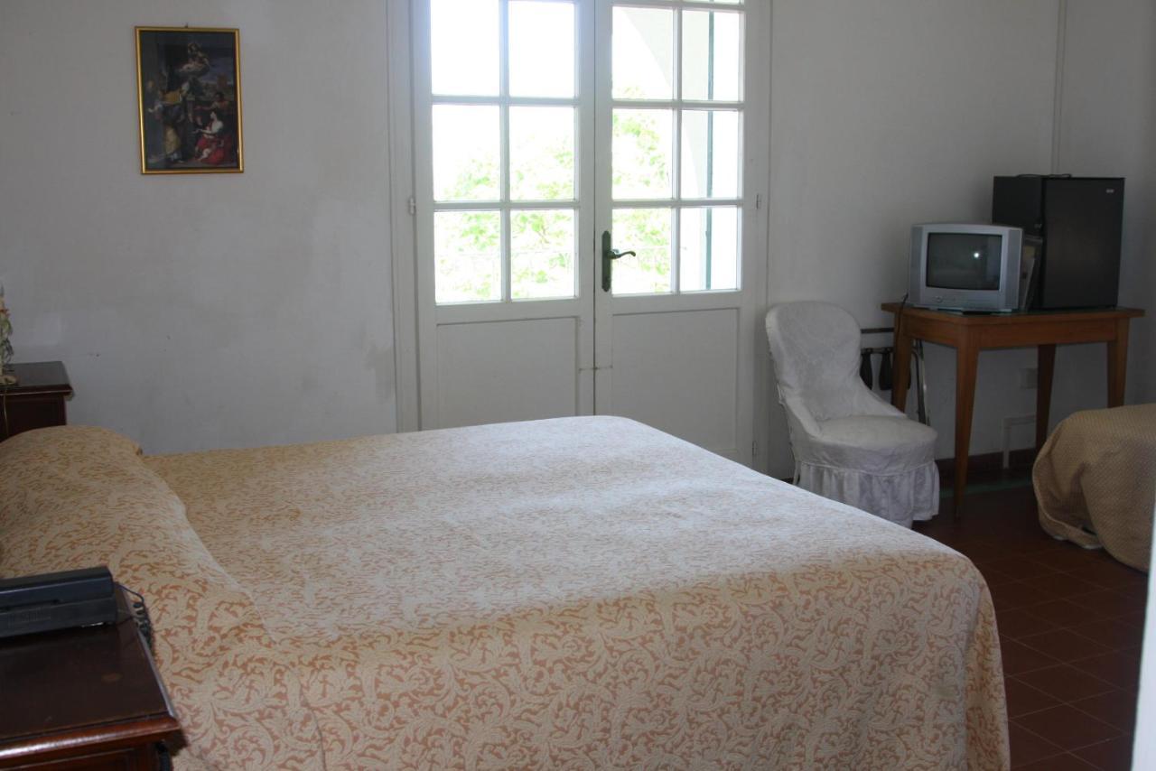 Hotel Villa Furia Bellaria-Igea Marina Zewnętrze zdjęcie