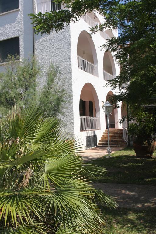 Hotel Villa Furia Bellaria-Igea Marina Zewnętrze zdjęcie