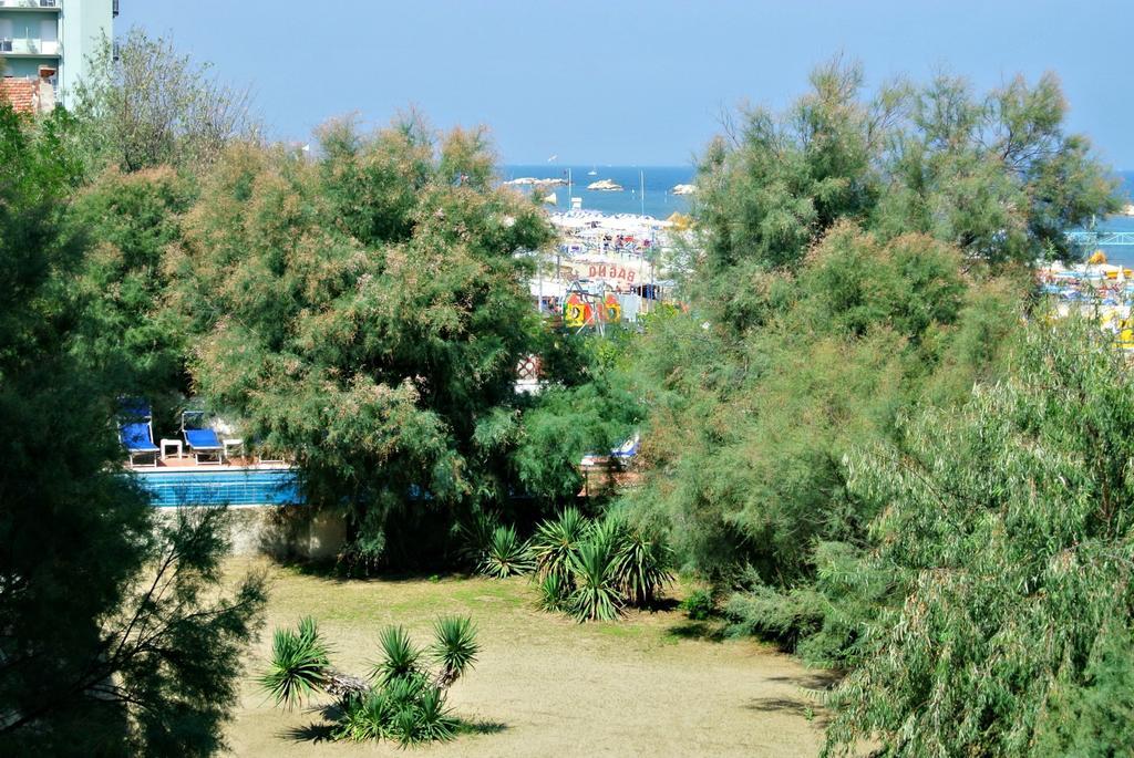 Hotel Villa Furia Bellaria-Igea Marina Zewnętrze zdjęcie